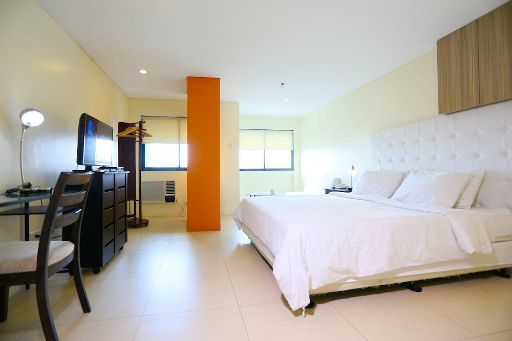 The Victor Hotel Makati City Exterior foto